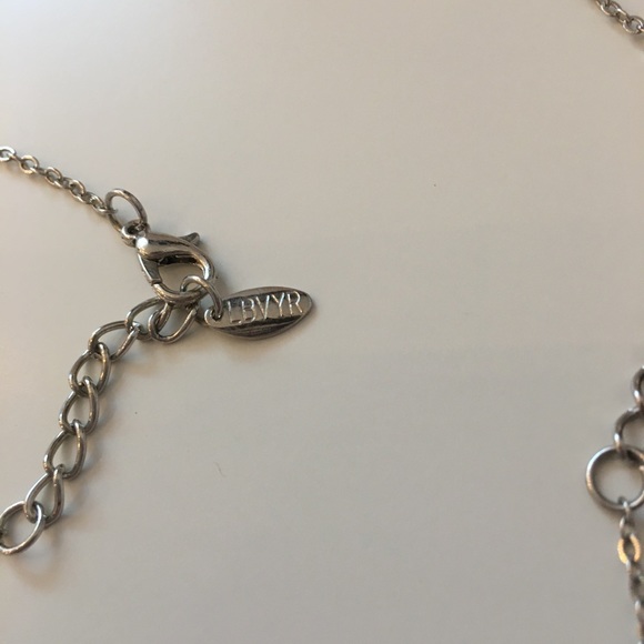 Set of one bracelet and one necklace - Picture 4 of 5